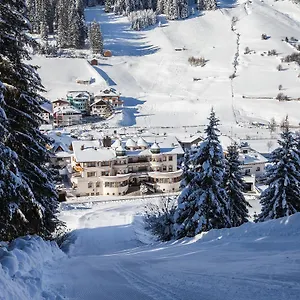 Schlosshof 4*, Ischgl Österreich